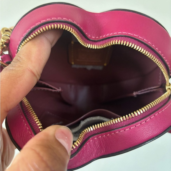 Coach mini heart bag - Picture 3 of 4